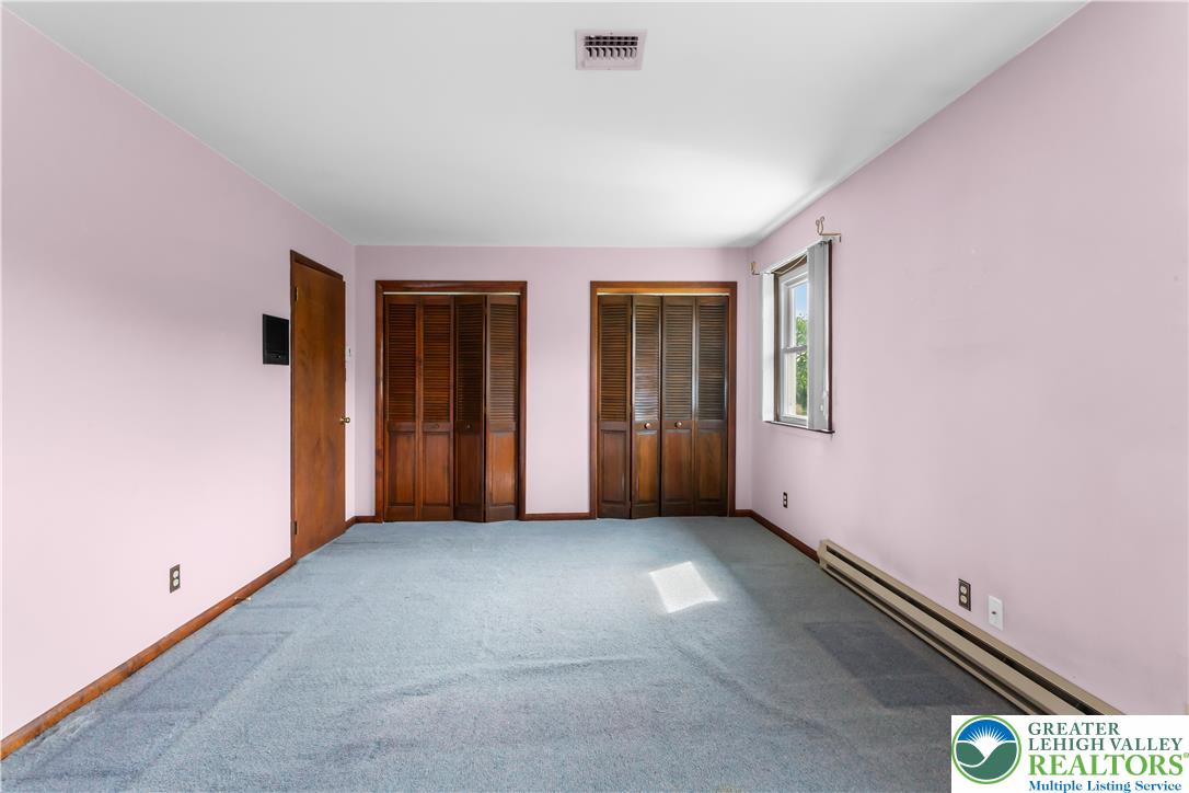 8034 Valley View Road Northampton, PA 18067 - Photo 18 of 27 Gallery Image 18