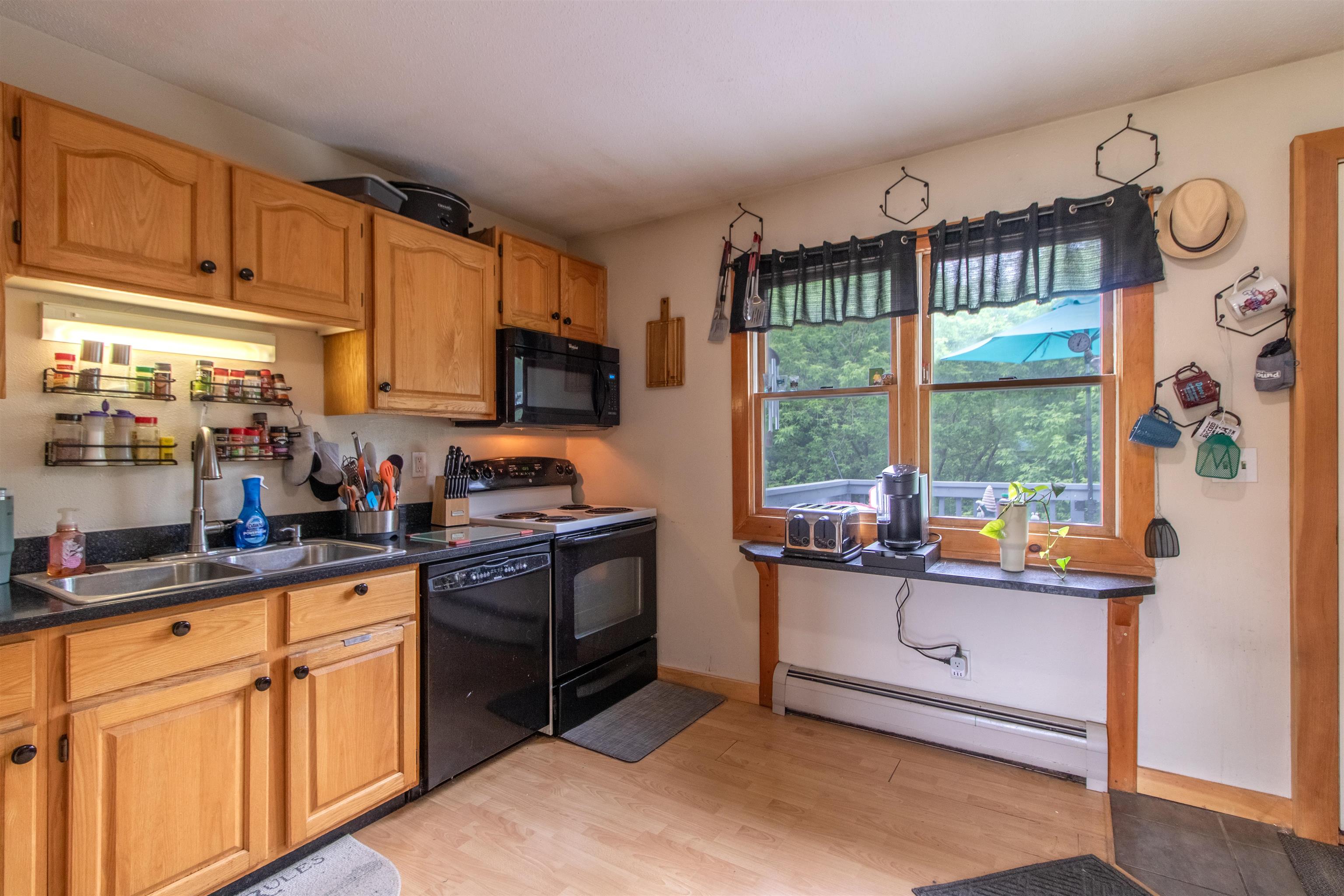 115 Scottsdale Road Newport, VT 05855 - Photo 8 of 42
