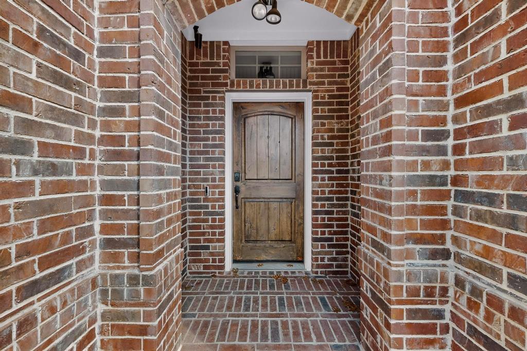 174 Hampton Drive Fate, TX 75087 - Photo 2 of 40