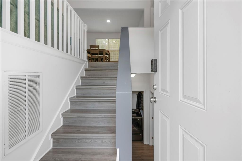 213 Cornell Court Villa Rica, GA 30180 - Photo 3 of 24