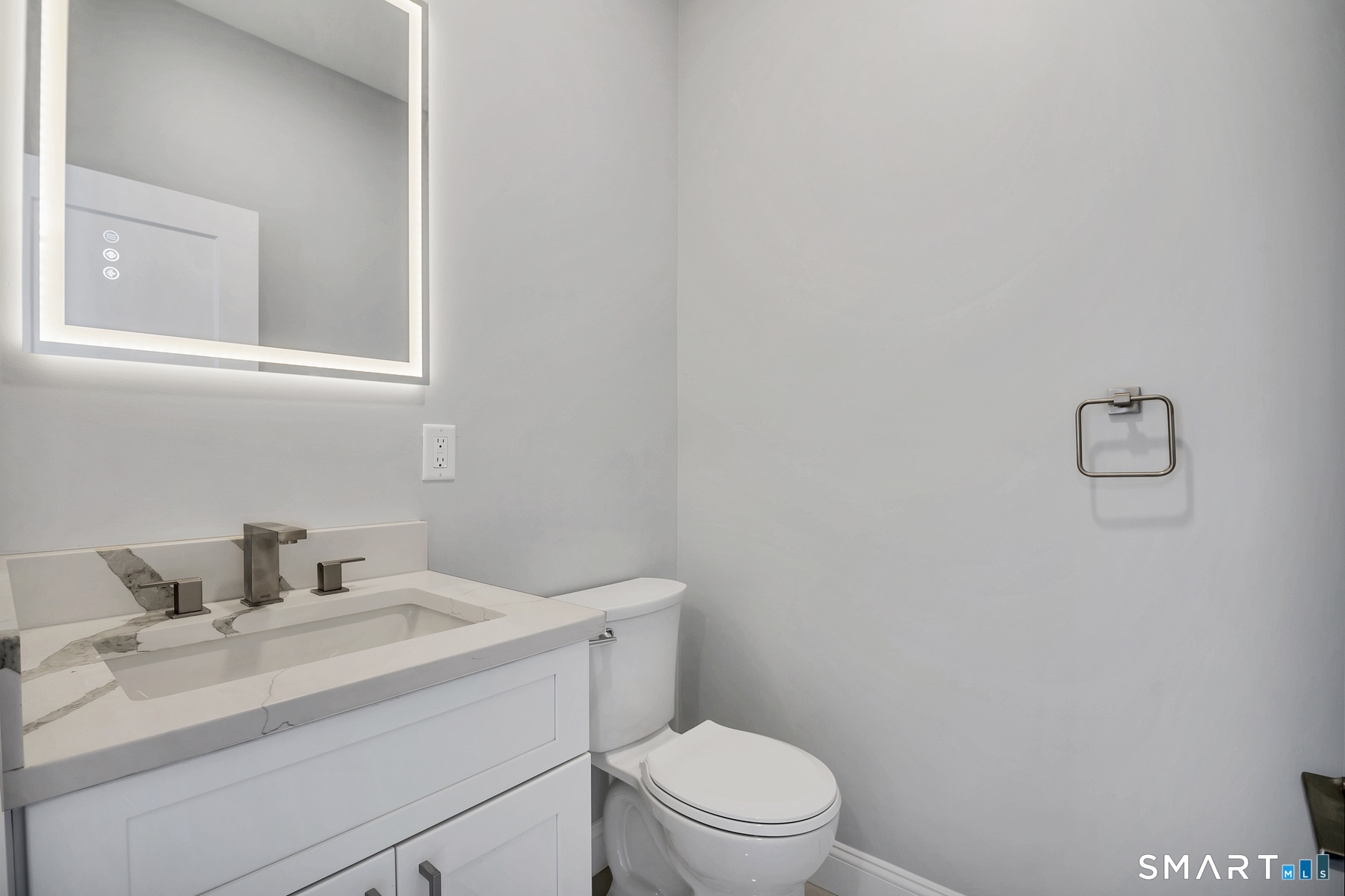 123 Scott Road East Lyme, CT 06333 - Photo 16 of 40