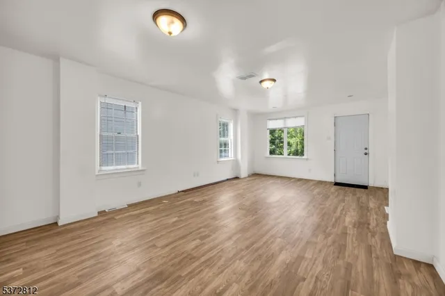 $2,000 | 1014 Railroad Avenue, Phillipsburg, NJ 08865