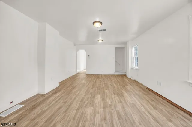 $2,000 | 1014 Railroad Avenue, Phillipsburg, NJ 08865