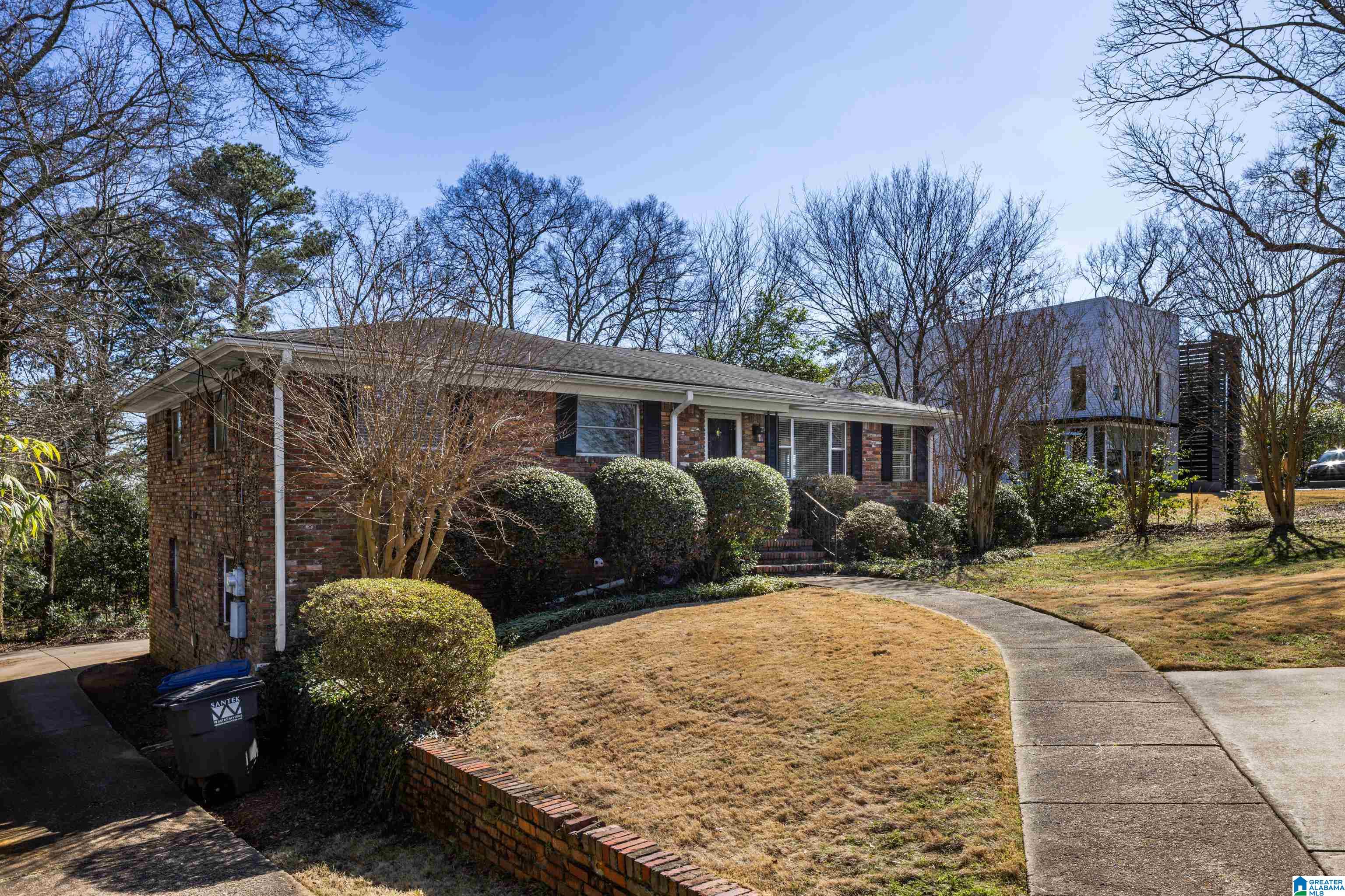 1141 Shades Crest Road Birmingham, AL 35226 - Photo 5 of 42