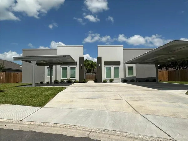 $1,250 | 816 Dove Avenue, Unit 2, Edinburg, TX 78542