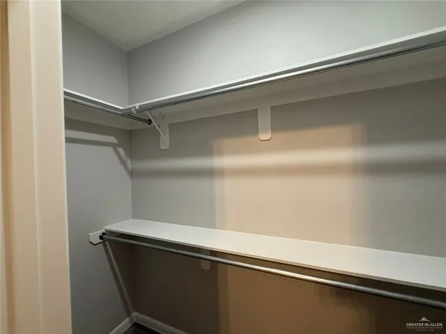 $1,250 | 816 Dove Avenue, Unit 2, Edinburg, TX 78542