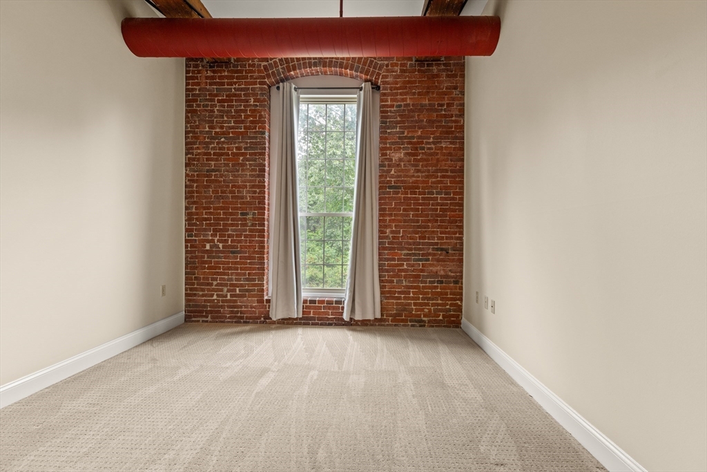 12 Brookside Road, Unit 5 Westford, MA 01886 - Photo 12 of 22