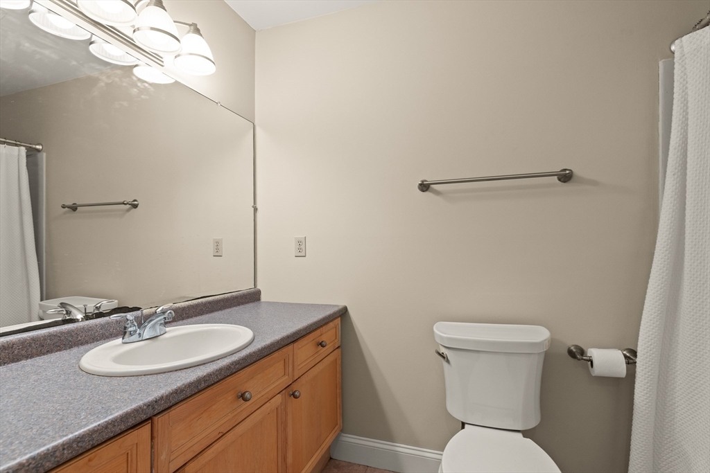 12 Brookside Road, Unit 5 Westford, MA 01886 - Photo 15 of 22