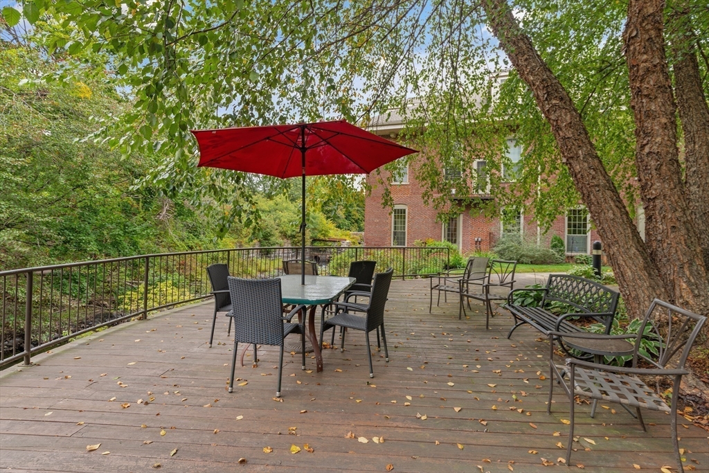 12 Brookside Road, Unit 5 Westford, MA 01886 - Photo 19 of 22