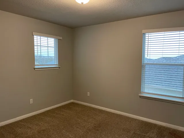 $2,200 | 665 Donegal Lane, Georgetown, TX 78626