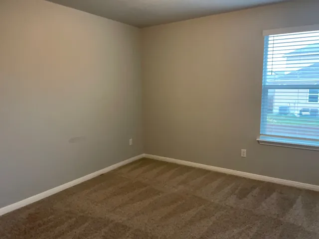 $2,200 | 665 Donegal Lane, Georgetown, TX 78626