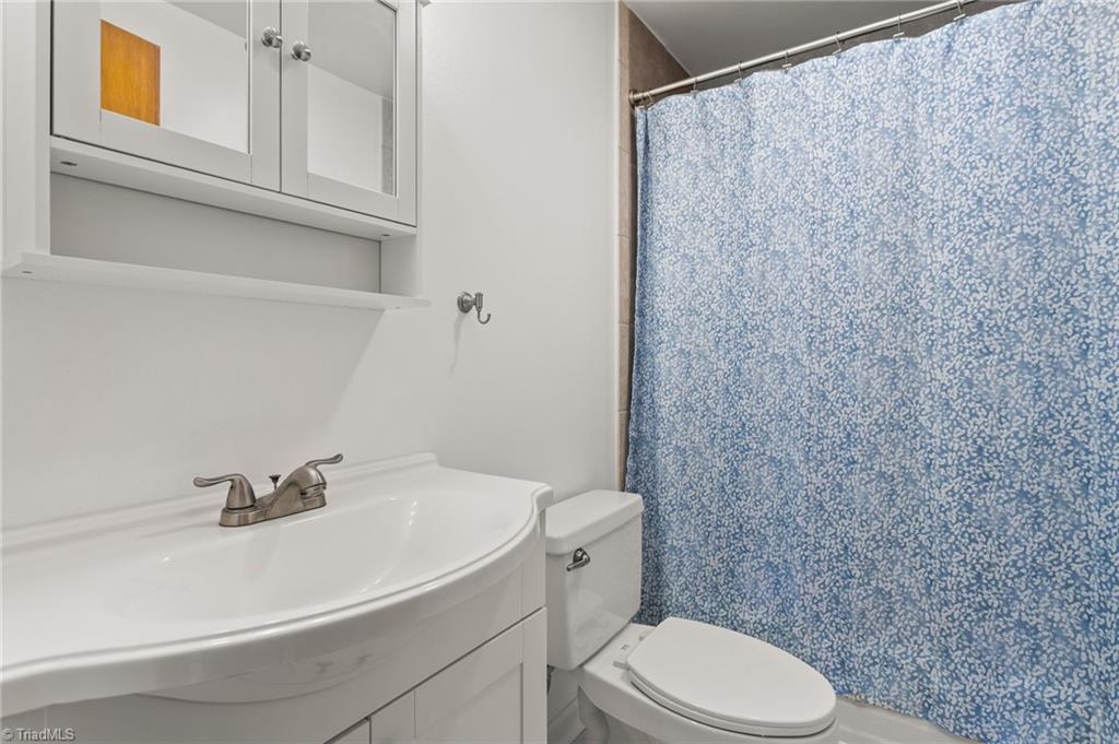 2221 Gerringer Mill Road Elon, NC 27244 - Photo 37 of 46