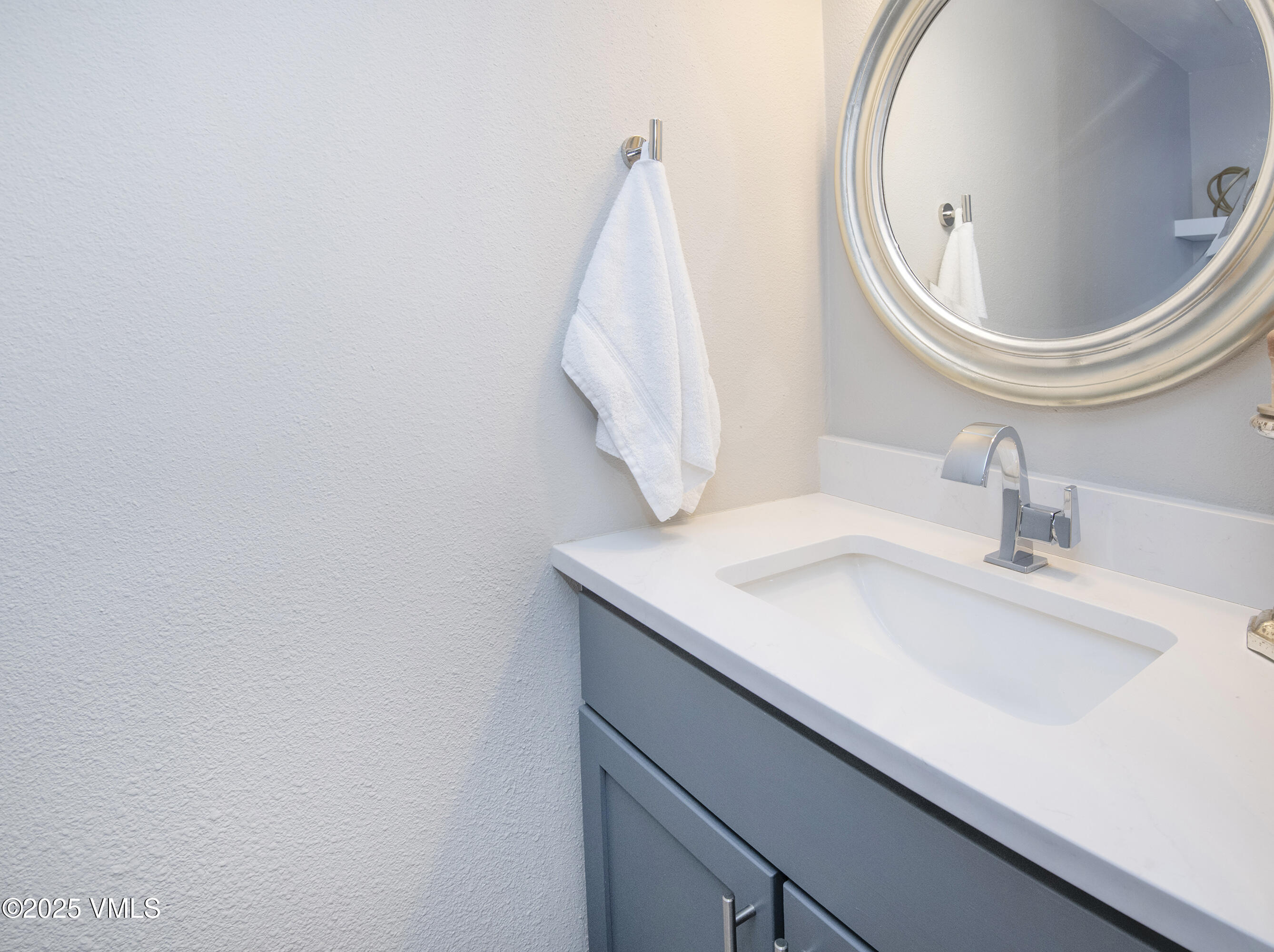 980 Vail View Drive, Unit D220 Vail, CO 81657 - Photo 18 of 34 Brooktreee-D220-MLS_18