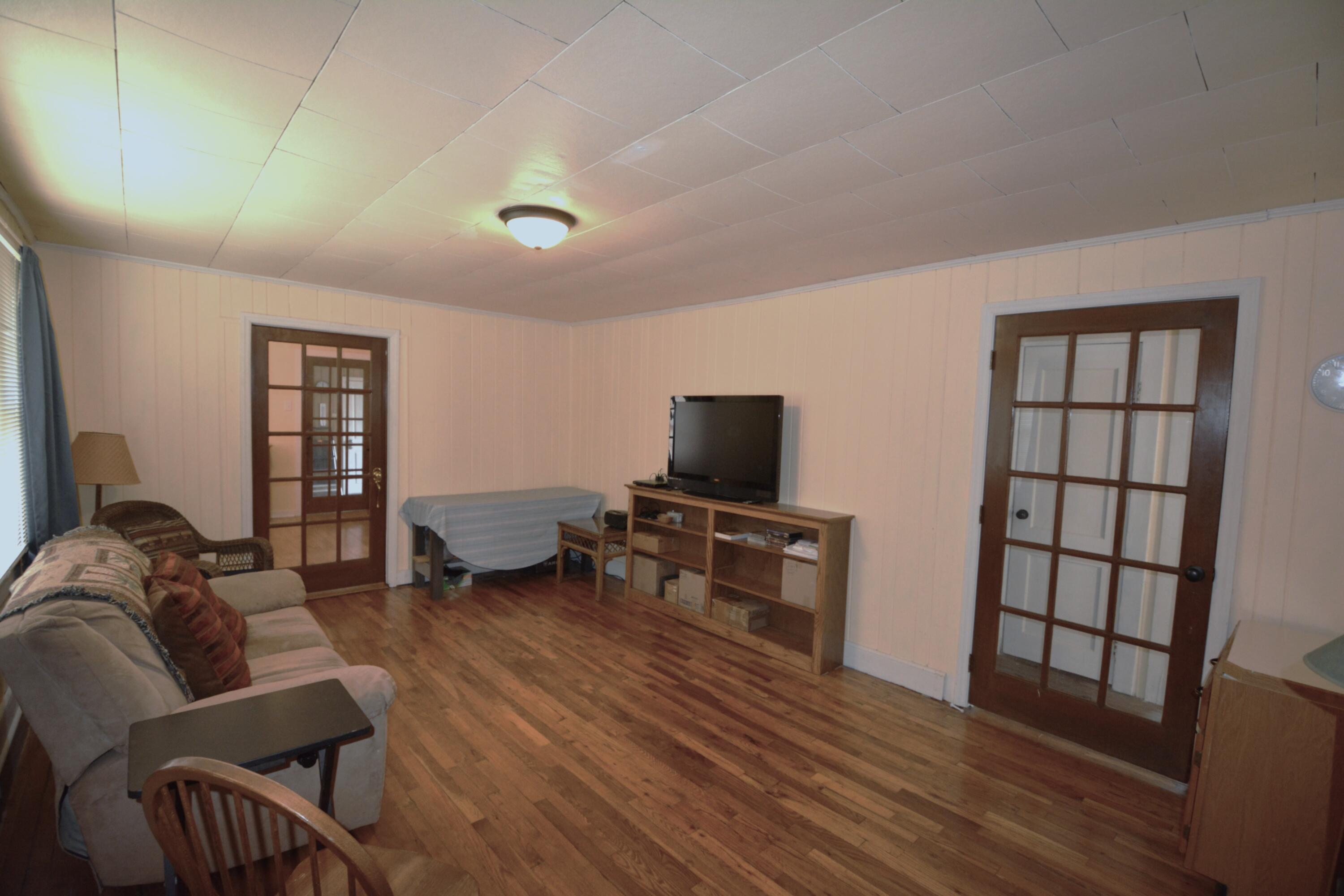 3316 Bassett Heights Road Bassett, VA 24055 - Photo 14 of 51 DSC_0020