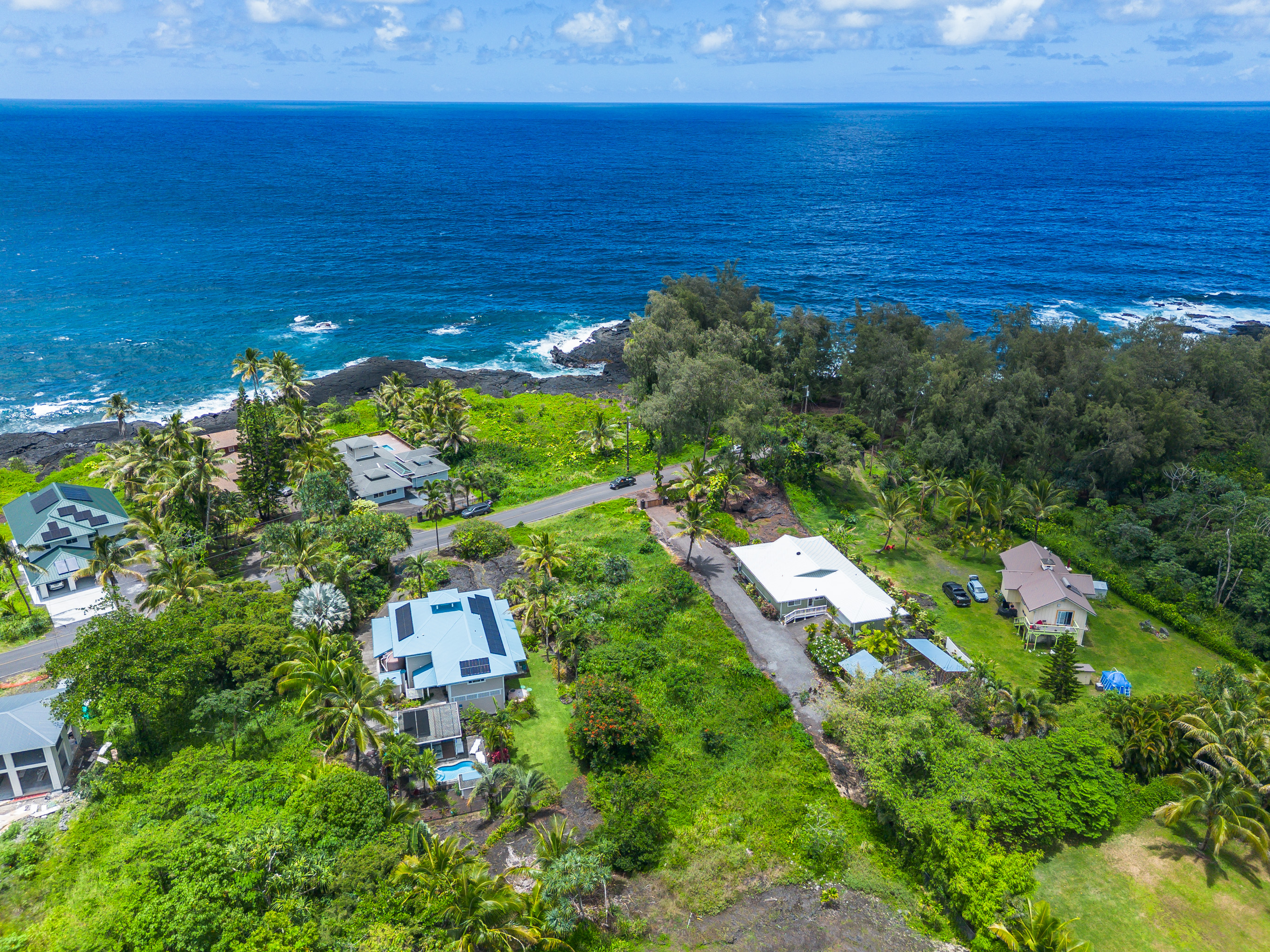 84 Ala Heiau Road Keaau, HI 96749 - Photo 2 of 27