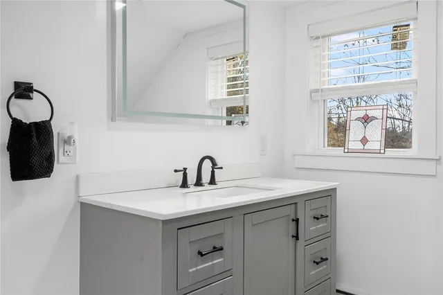 $494,900 | 409 Summit Road, Exeter, RI 02822