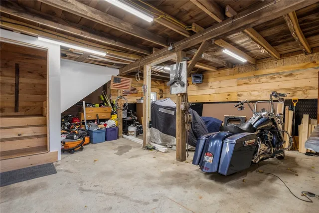 $494,900 | 409 Summit Road, Exeter, RI 02822