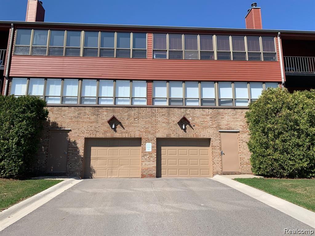 969 GreenView Court, Unit 39 Rochester, MI 48307 - Photo 24 of 29 IMG_8457.JPG