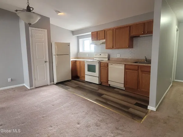 $1,400 | 68 Morris Street, Unit 6, Albany, NY 12208