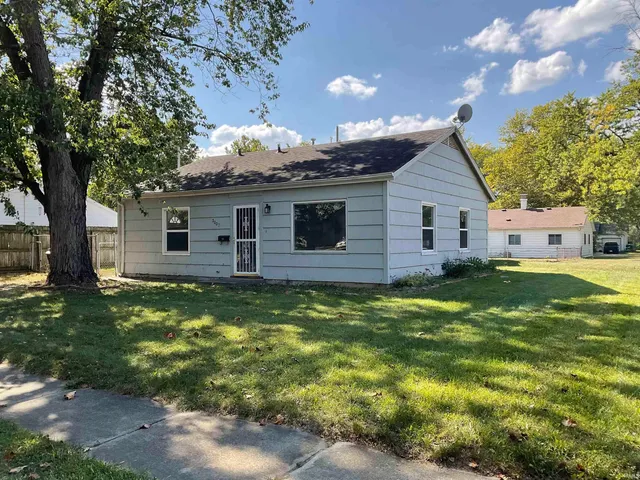 $1,000 | 2002 Ontario Circle, Fort Wayne, IN 46802