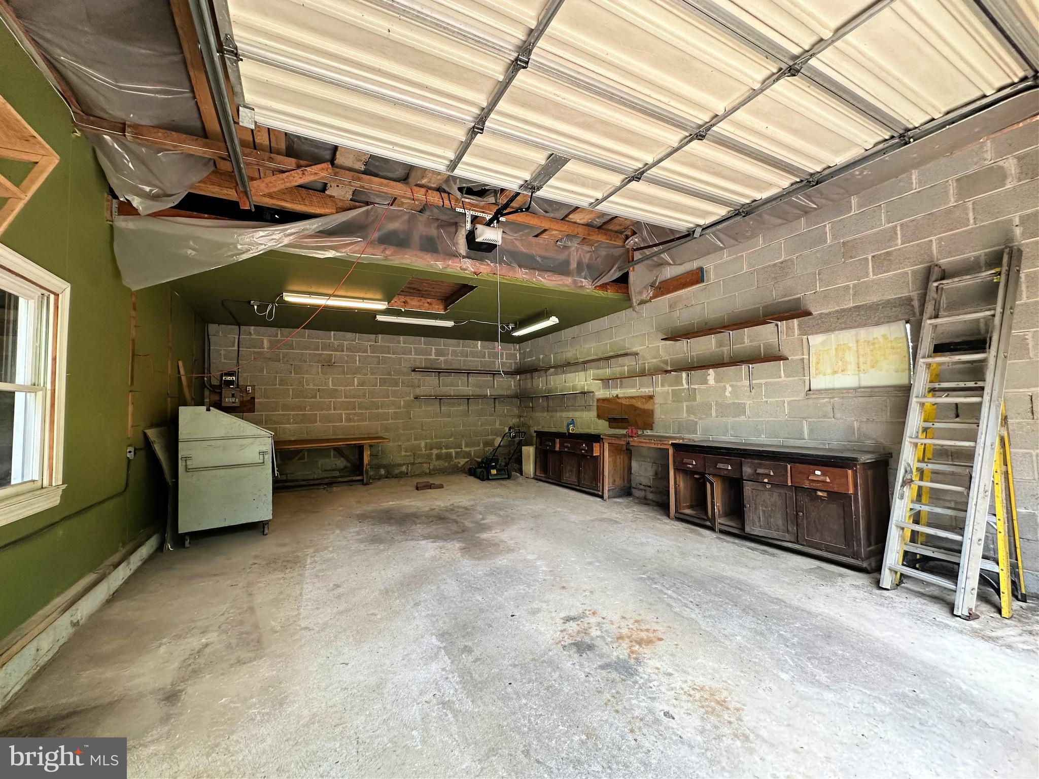 2848 Swamp Creek Road Green Lane, PA 18054 - Photo 42 of 66 Detached Garage
