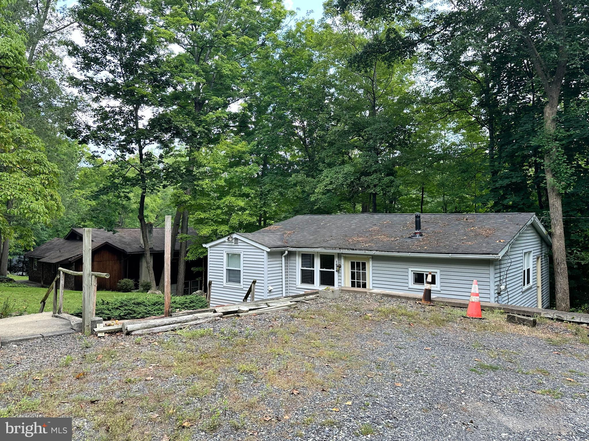 2848 Swamp Creek Road Green Lane, PA 18054 - Photo 63 of 66 Cottage Parking