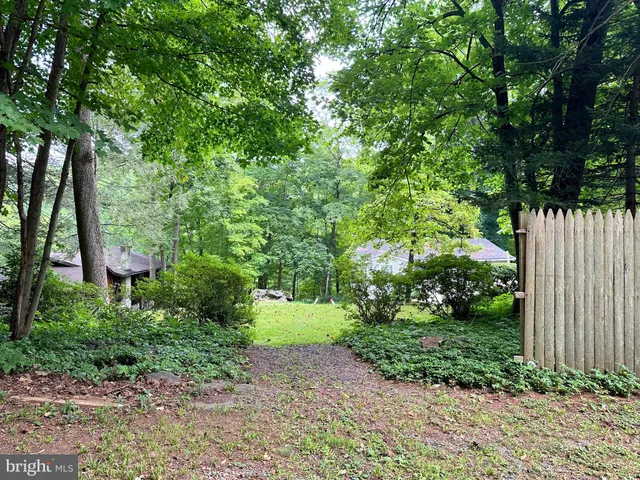 $389,000 | 2848 Swamp Creek Road, Green Lane, PA 18054