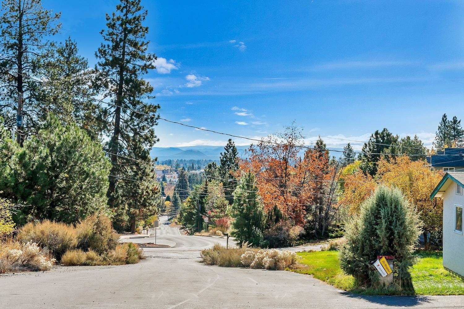 2305 Northwest Awbrey Road Bend, OR 97703 - Photo 10 of 14 Additional Photo