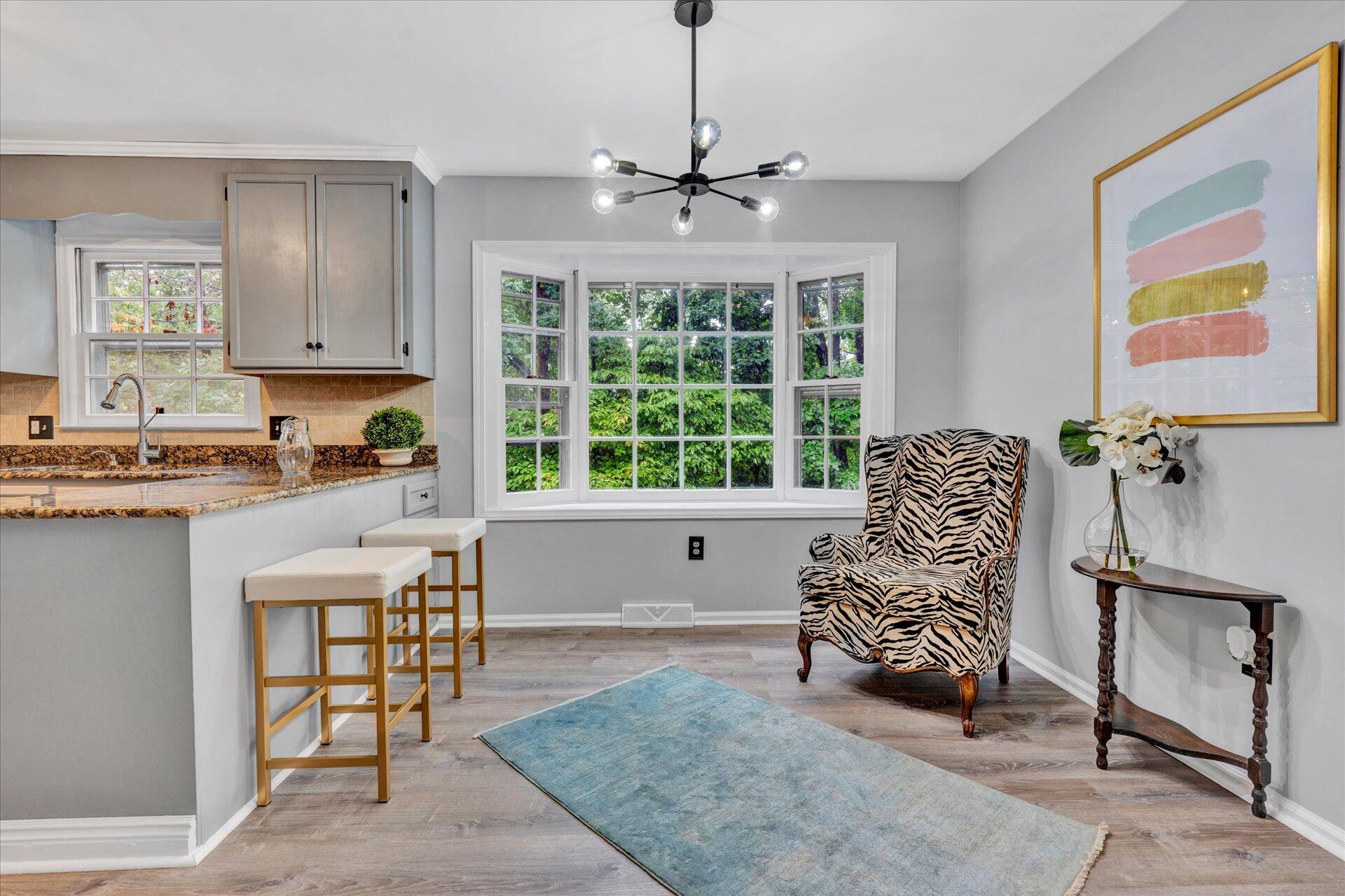 2712 Summit Ridge Road Northeast Roanoke, VA 24012 - Photo 17 of 47 17-DSC8345
