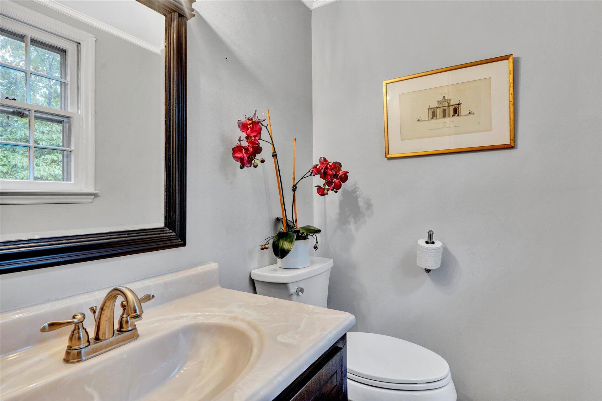 2712 Summit Ridge Road Northeast Roanoke, VA 24012 - Photo 9 of 47 09-DSC8327