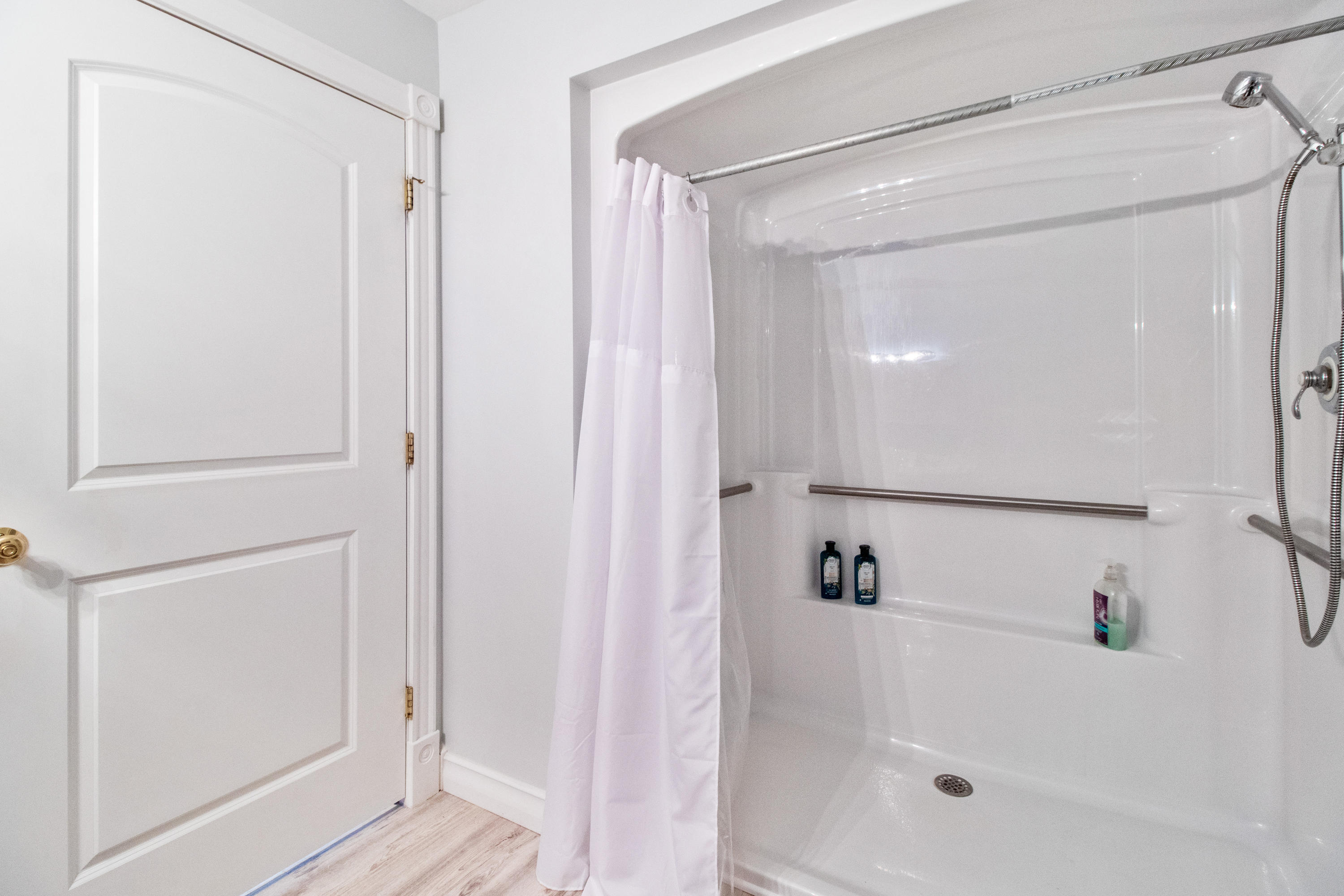 14 Fox Ridge Run Street Sanford, ME 04073 - Photo 15 of 39 1st Floor Bath