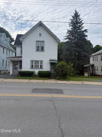 $129,900 | 239 South Main Street, Gloversville, NY 12078