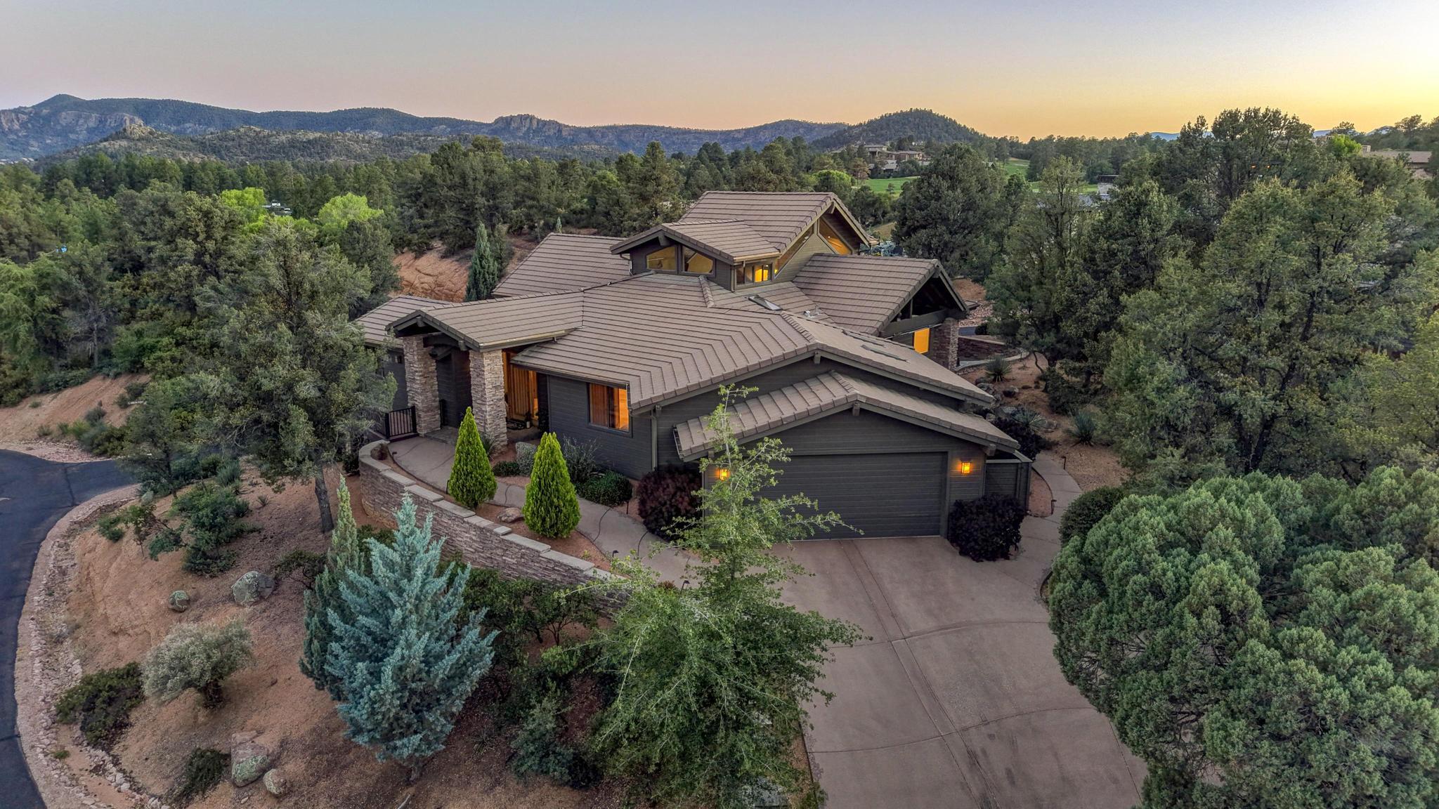 2908 East Rim Club Drive Payson, AZ 85541 - Photo 75 of 77 an aerial view of a house