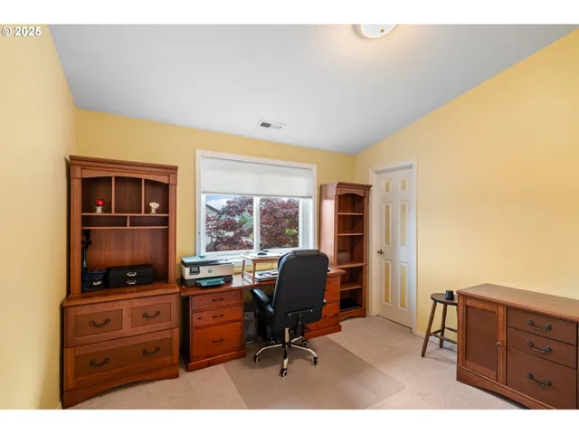 $550,000 | 3010 Southwest Phyllis Drive, Gresham, OR 97080