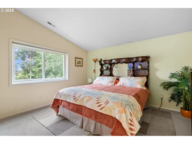 $550,000 | 3010 Southwest Phyllis Drive, Gresham, OR 97080