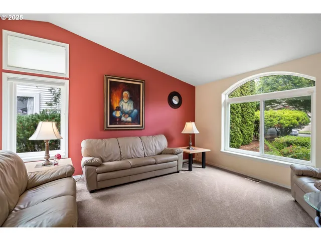 $550,000 | 3010 Southwest Phyllis Drive, Gresham, OR 97080