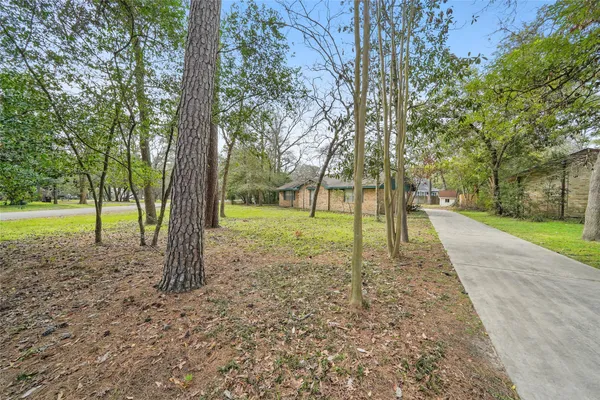 $195,000 | 592 Florida Park, Conroe, TX 77302