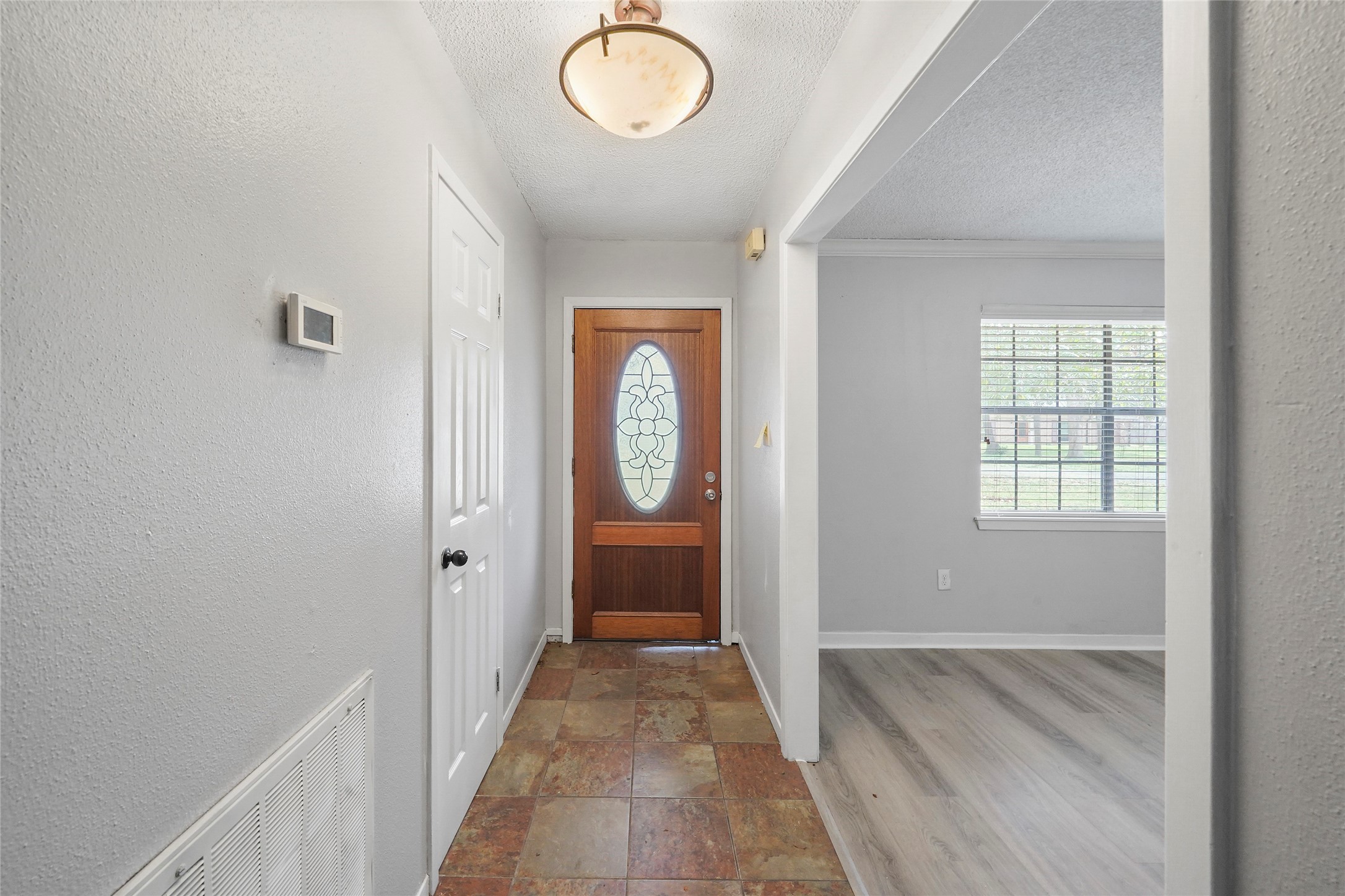 592 Florida Park Conroe, TX 77302 - Photo 2 of 9