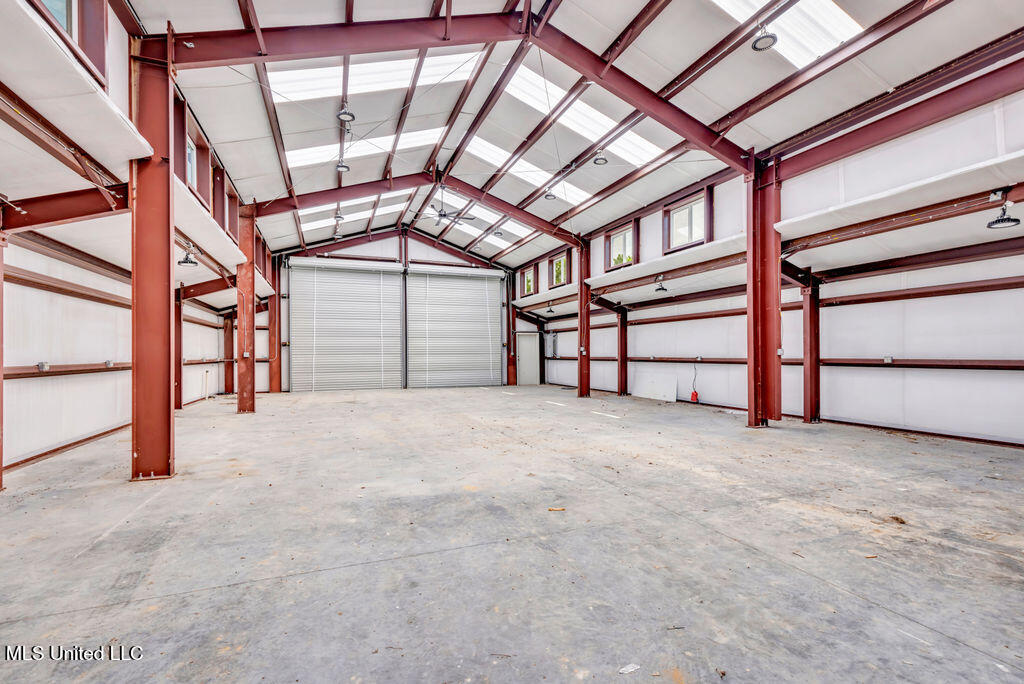 24071 Cuevas Delisle Road Pass Christian, MS 39571 - Photo 6 of 18 24071CuevasDelislseRd-114