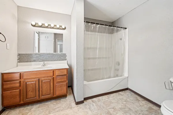 $189,900 | 813 8th Street, Menominee, MI 49858