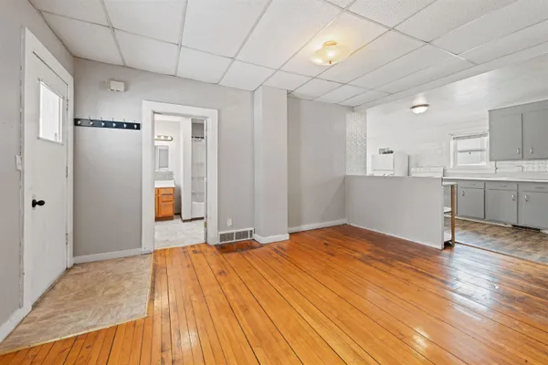 $189,900 | 813 8th Street, Menominee, MI 49858