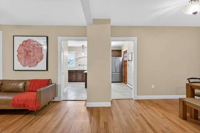 $299,999 | 202 Laurel Street, Hartford, CT 06105