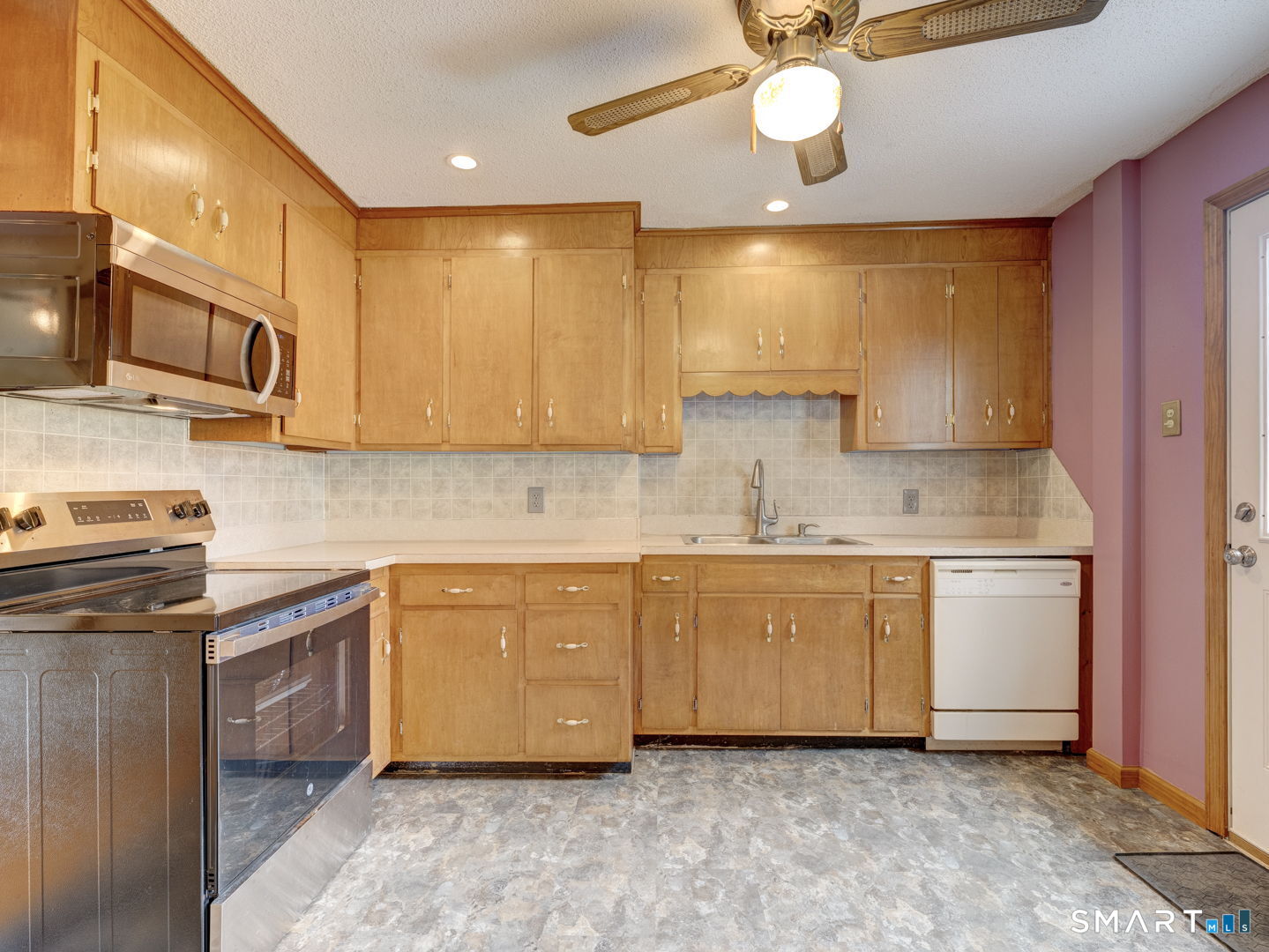 1 A Heritage Road Columbia, CT 06237 - Photo 10 of 40