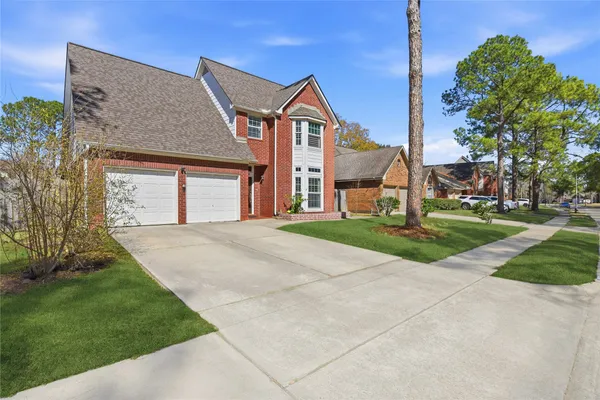 $3,800 | 14602 Cobre Valley Drive, Houston, TX 77062