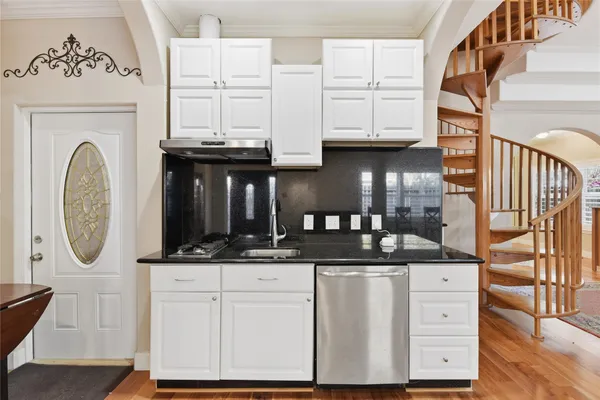 $3,800 | 14602 Cobre Valley Drive, Houston, TX 77062