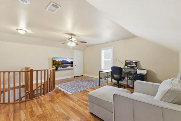 $3,800 | 14602 Cobre Valley Drive, Houston, TX 77062