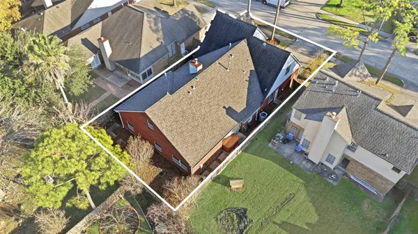 $3,800 | 14602 Cobre Valley Drive, Houston, TX 77062