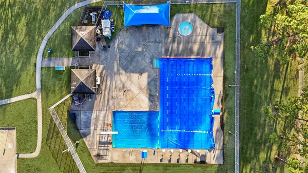 $3,800 | 14602 Cobre Valley Drive, Houston, TX 77062