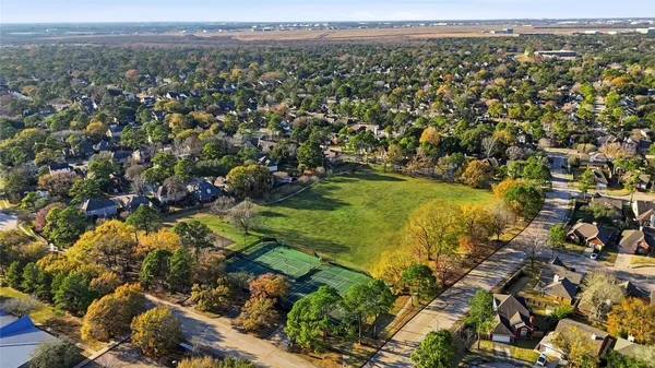 $3,800 | 14602 Cobre Valley Drive, Houston, TX 77062