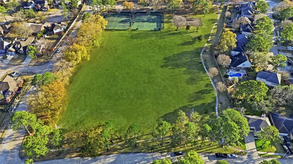 $3,800 | 14602 Cobre Valley Drive, Houston, TX 77062